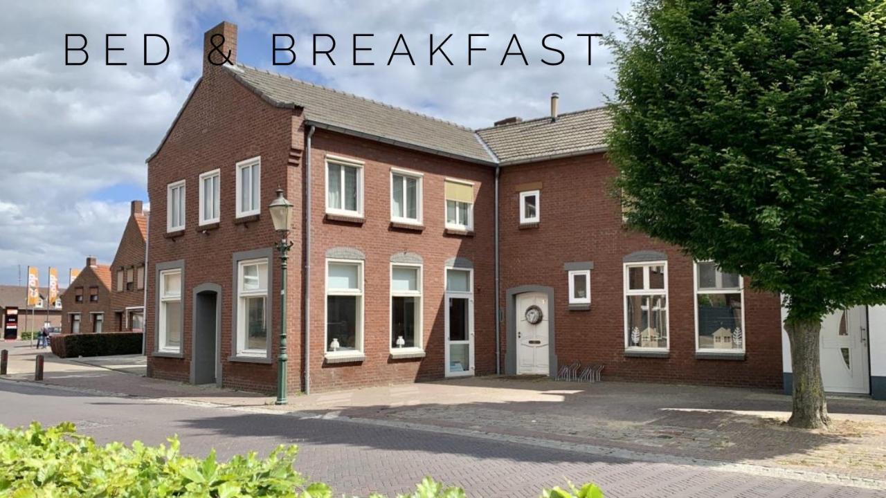 Het Gouden Hert Montfort Eksteriør bilde